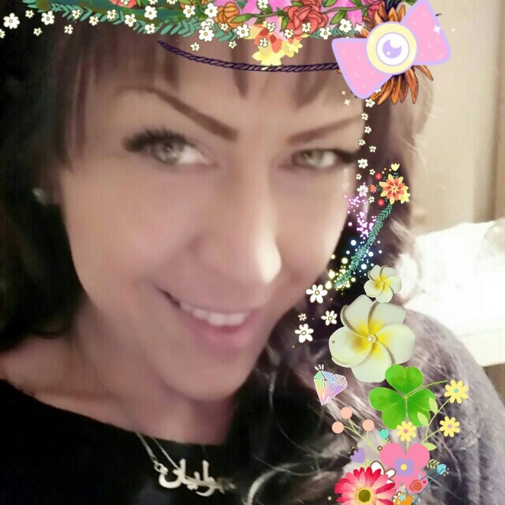 Meet your Posher, Julie ann